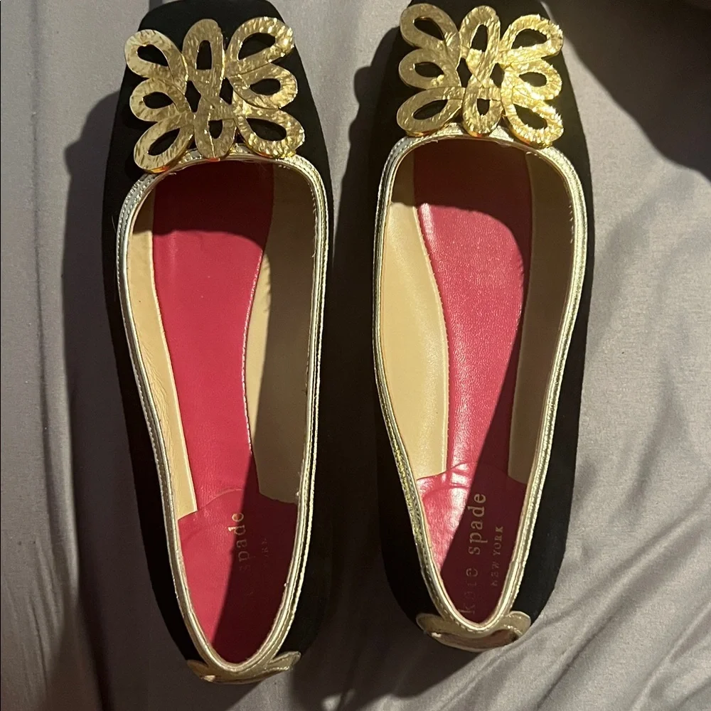 Kate Spade Elegant Black Flats with Gold Detailing - Picture 9 of 14
